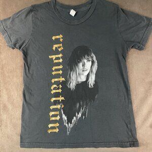 Taylor Swift Girls 2018 Reputation Concert T-Shirt Size Med 10-12 (SKU: 90G)